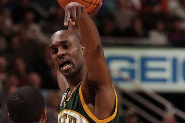 中超比赛常 中超比赛常