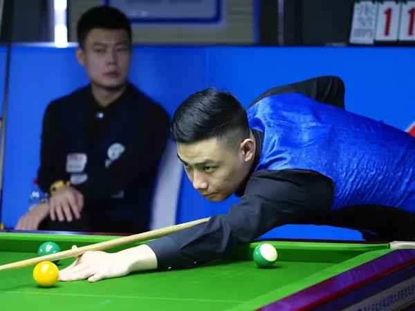 虽然与金牌 虽然与金牌