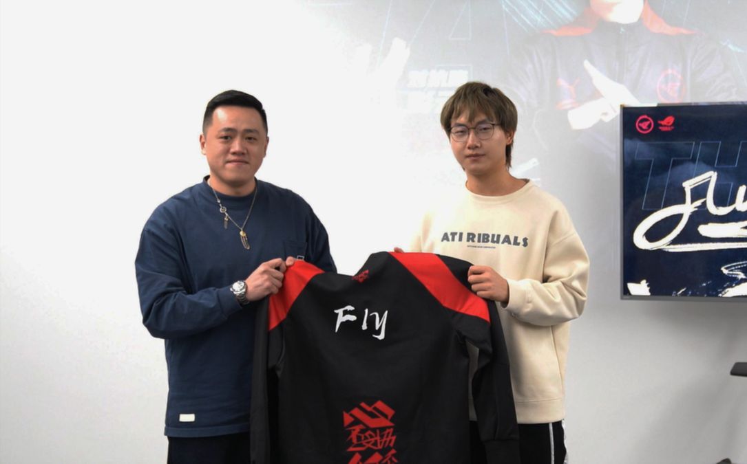 国年轻高尔 国年轻高尔