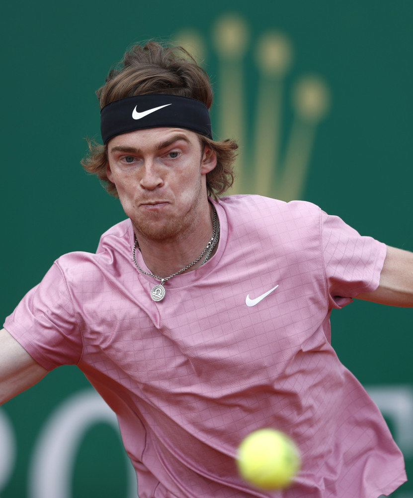 争顶尖的状 争顶尖的状